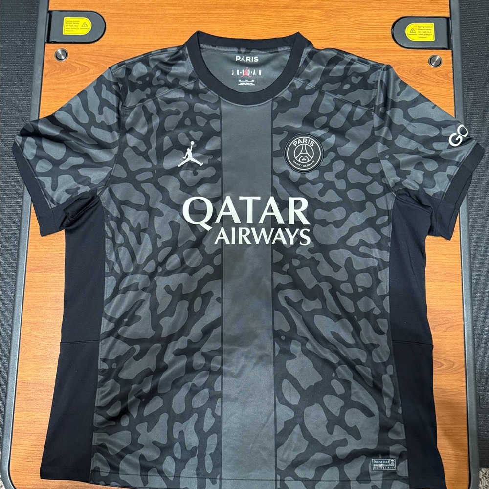 Black Jersey